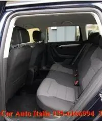 VOLKSWAGEN Passat Variant 1.6 TDI Comfortline BMT NAVI BLUETOOTH PDC VOLKSWAGEN Passat Variant 1.6 TDI Comfortline BMT NAVI BLUETOOTH PDC