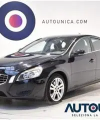 VOLVO S60 D3 GEARTRONIC MOMENTUM AUT NAVI PELLE SENS LED VOLVO S60 D3 GEARTRONIC MOMENTUM AUT NAVI PELLE SENS LED