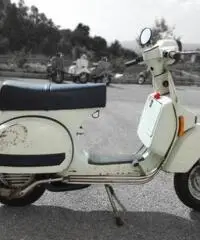 PIAGGIO VESPA PX 125E  PIAGGIO VESPA PX 125E