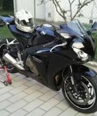 HONDA Cbr tipo veicolo Super Sportive cc 1000 HONDA Cbr tipo veicolo Super Sportive cc 1000