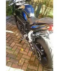 VENDO YAMAHA FZ1000 del 21008 VENDO YAMAHA FZ1000 del 21008