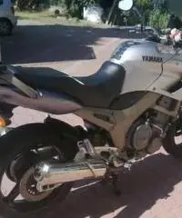 YAMAHA Tdm tipo veicolo Turismo cc 900 YAMAHA Tdm tipo veicolo Turismo cc 900