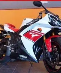 YAMAHA YZF R1 BIANCO ROSSO - 3607 YAMAHA YZF R1 BIANCO ROSSO - 3607