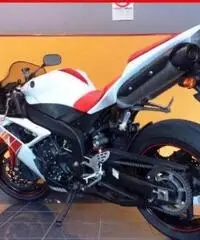 YAMAHA YZF R1 BIANCO ROSSO - 3607 YAMAHA YZF R1 BIANCO ROSSO - 3607