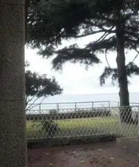 Recco: Villa 5 Locali o piu