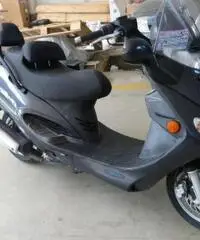 Kwang Yang Kymco Dink