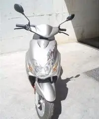 Scooter yamaha