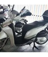 Honda SH 300 I - Km. 15900, Euro 3800