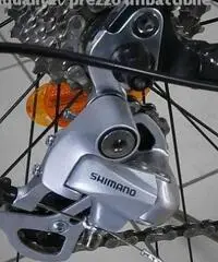 IBRIDA RUOTE DI 700X22 NUOVA KM ZERO