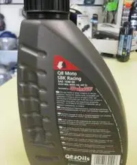 LUBRIFICANTE Q8 RACING 4 T. 15W-50