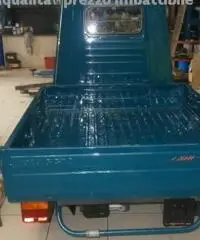 PIAGGIO Ape 50 con motore 125 cc carrozzeria rifatta PIAGGIO Ape 50 con motore 125 cc carrozzeria rifatta