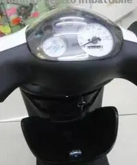PIAGGIO Zip 50 nuovo a km zero 2 T 50 CC IN PRONTA CONSEGNA PIAGGIO Zip 50 nuovo a km zero 2 T 50 CC IN PRONTA CONSEGNA