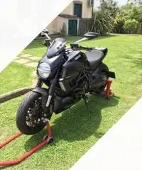 Diavel 2011