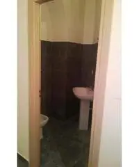 Viterbo Centro ZTL, Negozio 90mq doppia vetrina Viterbo Centro ZTL, Negozio 90mq doppia vetrina