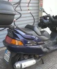 Vendo Yamaha Majesty 250 DX