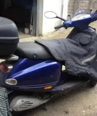 Vespa ET4 150 - 2005 blu