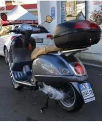 VESPA Granturismo 200 2oo5 €. 1.800 Permute Rate Garanzia VESPA Granturismo 200 2oo5 €. 1.800 Permute Rate Garanzia