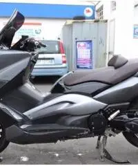 YAMAHA T-Max 500 Giu. 2oo8 euro3 €. 3.900
