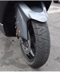 YAMAHA T-Max 500 Giu. 2oo8 euro3 €. 3.900