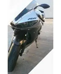 Yamaha YZF R6 - 2003 Yamaha YZF R6 - 2003