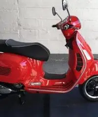 VESPA GTS 300 Super MY 14 VESPA GTS 300 Super MY 14
