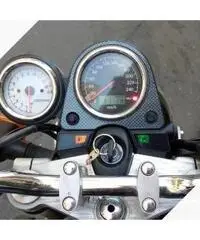 Moto suzuky sv 650 appena tagliandata e revisiona Moto suzuky sv 650 appena tagliandata e revisiona