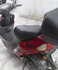 OTTIMO CICLOMOTORE . PERFETTO. OMOLOGATO 2 PERSONE. PROVINCIA TARANTO