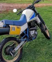 SUZUKI DR 600