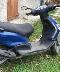 Piaggio Fly 50