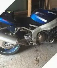 Kawasaki Ninja ZX-6oo mod J 2001 integra Kawasaki Ninja ZX-6oo mod J 2001 integra