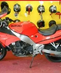 SUZUKI RF 600 R rosso - 38936 SUZUKI RF 600 R rosso - 38936