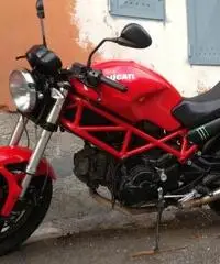 Ducati monster 695 rossa depotenziata a libretto 25kw A2 Ducati monster 695 rossa depotenziata a libretto 25kw A2