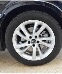 INFINITI Q30 2.2 diesel DCT Premium Tech solo 8.000km INFINITI Q30 2.2 diesel DCT Premium Tech solo 8.000km