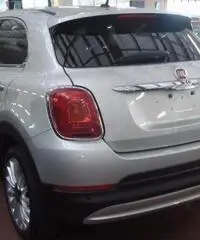 FIAT 500X 1.6 MultiJet 120 CV Lounge FIAT 500X 1.6 MultiJet 120 CV Lounge