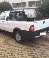FIAT Strada 1.3 MJT Pick-up FIAT Strada 1.3 MJT Pick-up