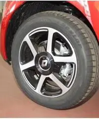 RENAULT Twingo TCe 90 CV EDC Intens RENAULT Twingo TCe 90 CV EDC Intens