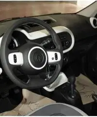 RENAULT Twingo TCe 90 CV EDC Intens RENAULT Twingo TCe 90 CV EDC Intens