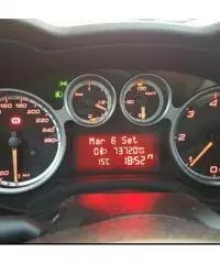 Alfa romeo mito 1.3 JTDm-2 S&S 95 CV Diesel Distinctive Alfa romeo mito 1.3 JTDm-2 S&S 95 CV Diesel Distinctive