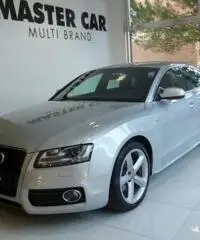 Audi A5 Sportback 3.0 V6 TDI F.ap.qu.s Tr.advanced Audi A5 Sportback 3.0 V6 TDI F.ap.qu.s Tr.advanced