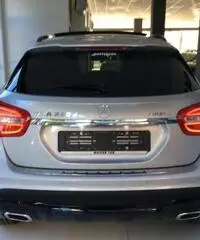 Classe GLA GLA220DAutomatic 4matic Premium Classe GLA GLA220DAutomatic 4matic Premium