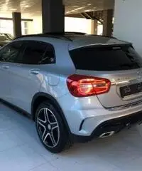 Classe GLA GLA220DAutomatic 4matic Premium Classe GLA GLA220DAutomatic 4matic Premium