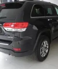 Jeep Grand Cherokee 3.0 V6 CRD 250 MJT II Limited Jeep Grand Cherokee 3.0 V6 CRD 250 MJT II Limited