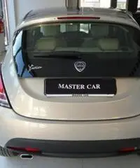 Lancia Ypsilon 1.3 MJT 16V 95 CV 5 Porte S&S Platinum Lancia Ypsilon 1.3 MJT 16V 95 CV 5 Porte S&S Platinum