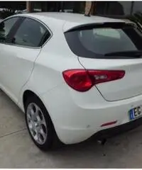 ALFA ROMEO Giulietta 2.0 JTDm-2 170 CV Distinctive