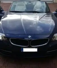 BMW Z4 2.3 SDrive i (E89), full optional, blu ,interni pelle beige BMW Z4 2.3 SDrive i (E89), full optional, blu ,interni pelle beige