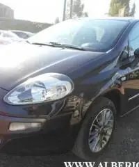 FIAT Punto Evo 1.3 Mjt 75 CV DPF 5 porte S&S MyLife TAGLIANDI CER FIAT Punto Evo 1.3 Mjt 75 CV DPF 5 porte S&S MyLife TAGLIANDI CER