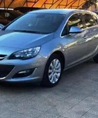 Opel Astra Cosmo 1.6CDTI 136CV Opel Astra Cosmo 1.6CDTI 136CV