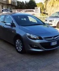 Opel Astra Cosmo 1.6CDTI 136CV Opel Astra Cosmo 1.6CDTI 136CV