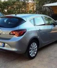 Opel Astra Cosmo 1.6CDTI 136CV Opel Astra Cosmo 1.6CDTI 136CV