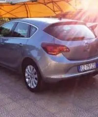 Opel Astra Cosmo 1.6CDTI 136CV Opel Astra Cosmo 1.6CDTI 136CV